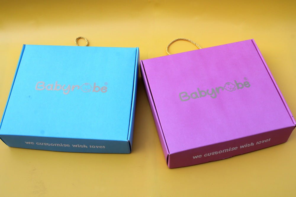 CHRISTMAS + NEW YEARS PREMIUM GIFT SET.