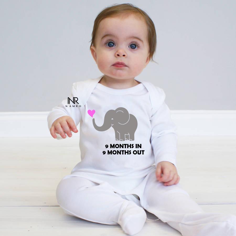 Personalized baby jumpsuit with custom name and playful "design"Funny baby onesie."Soft baby onesie"