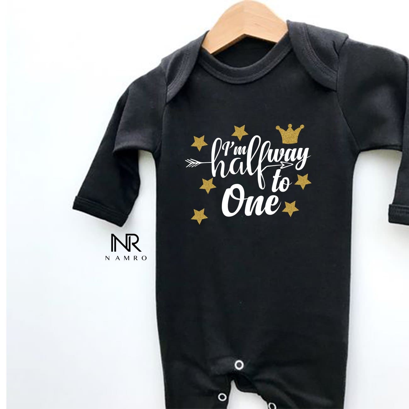 "special design for gifts or photo shoots, onesie with, cute illustration and comfy fit"