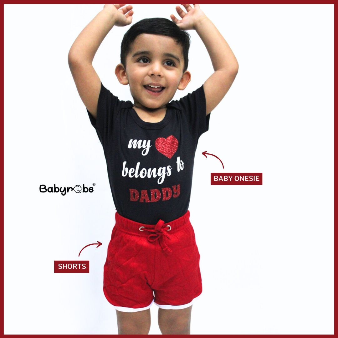  "Baby onesie & Shorts Set with a heartwarming design for  Daddy." 